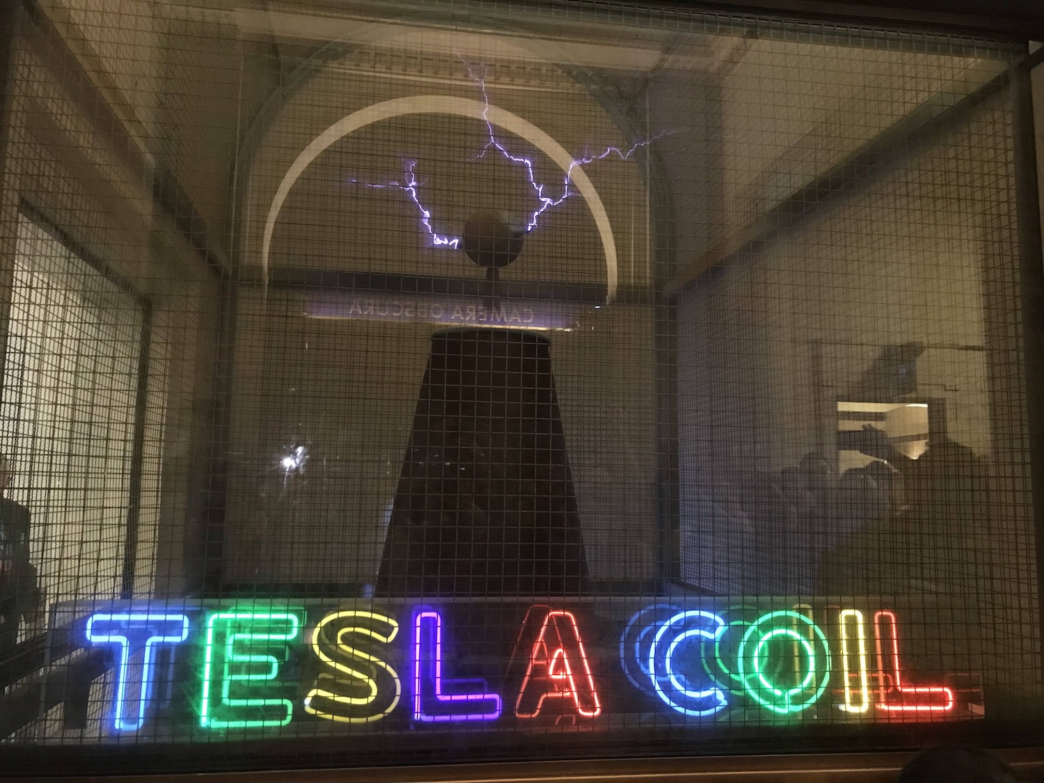 ロサンゼルスグリフィス天文台の夜景ツアー05