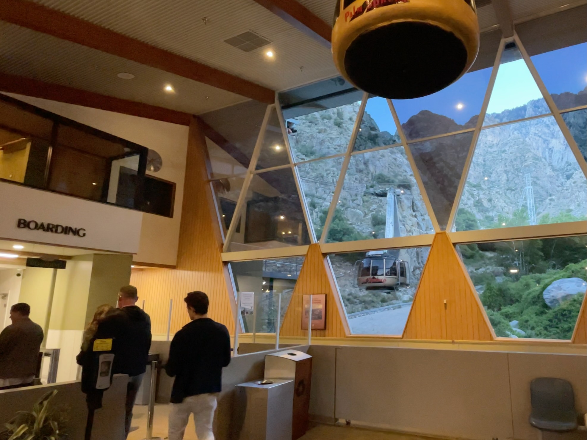 ロサンゼルス発パームスプリングス現地格安ツアー10